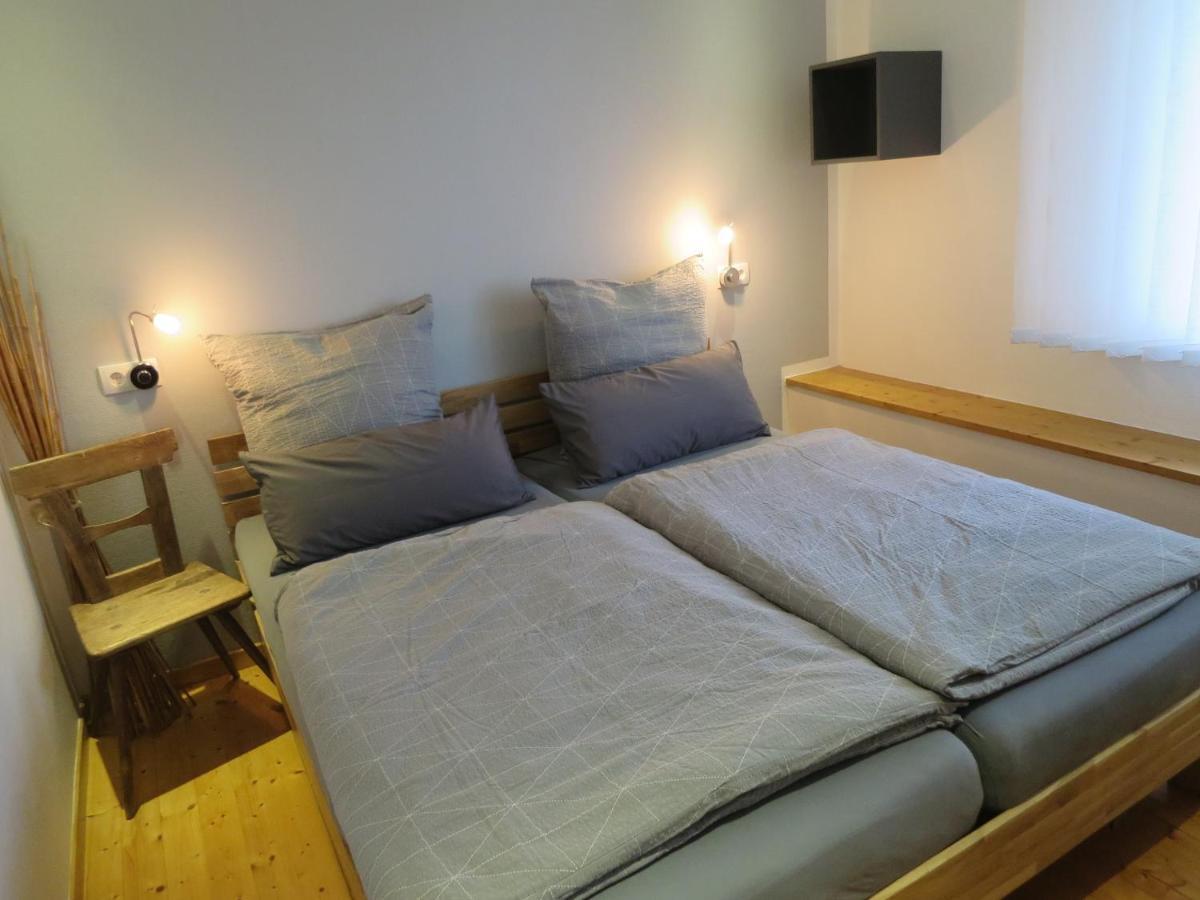 Ferienwohnungen Haus Hinneres Schalkenmehren Eksteriør billede