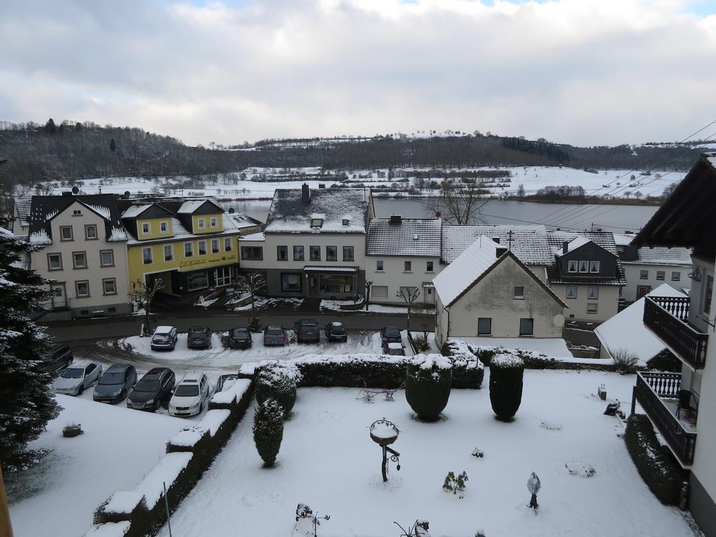 Ferienwohnungen Haus Hinneres Schalkenmehren Værelse billede