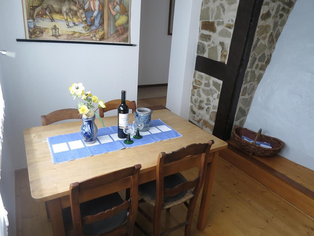 Ferienwohnungen Haus Hinneres Schalkenmehren Eksteriør billede